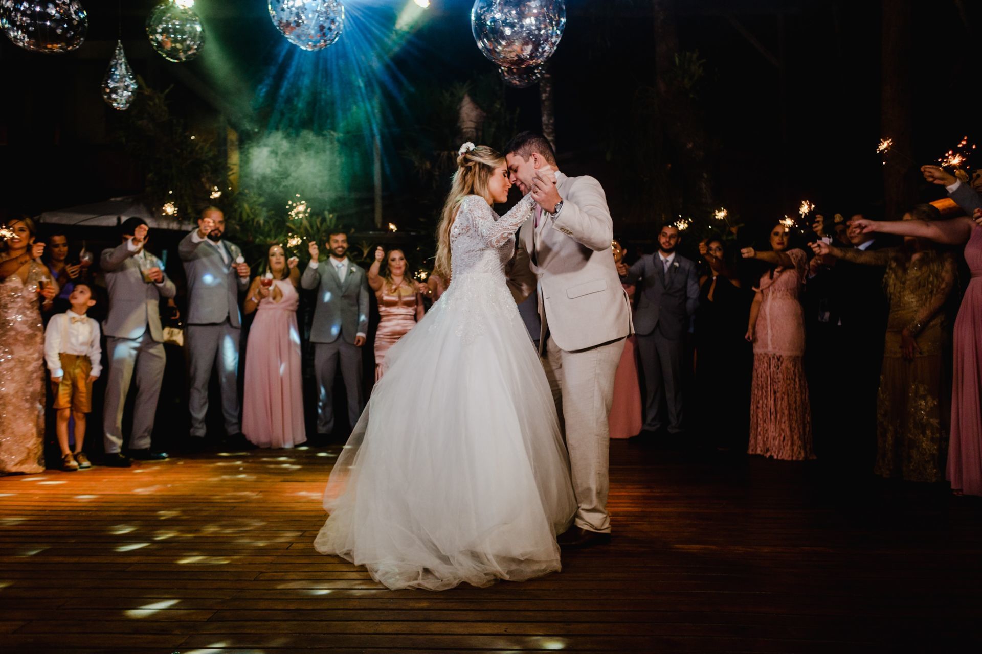 Foto Caroline & Thiago - CASAMENTO - Sitio Meio do Mato Foto Caroline & Thiago - CASAMENTO - Sitio Meio do Mato - Imagem 0