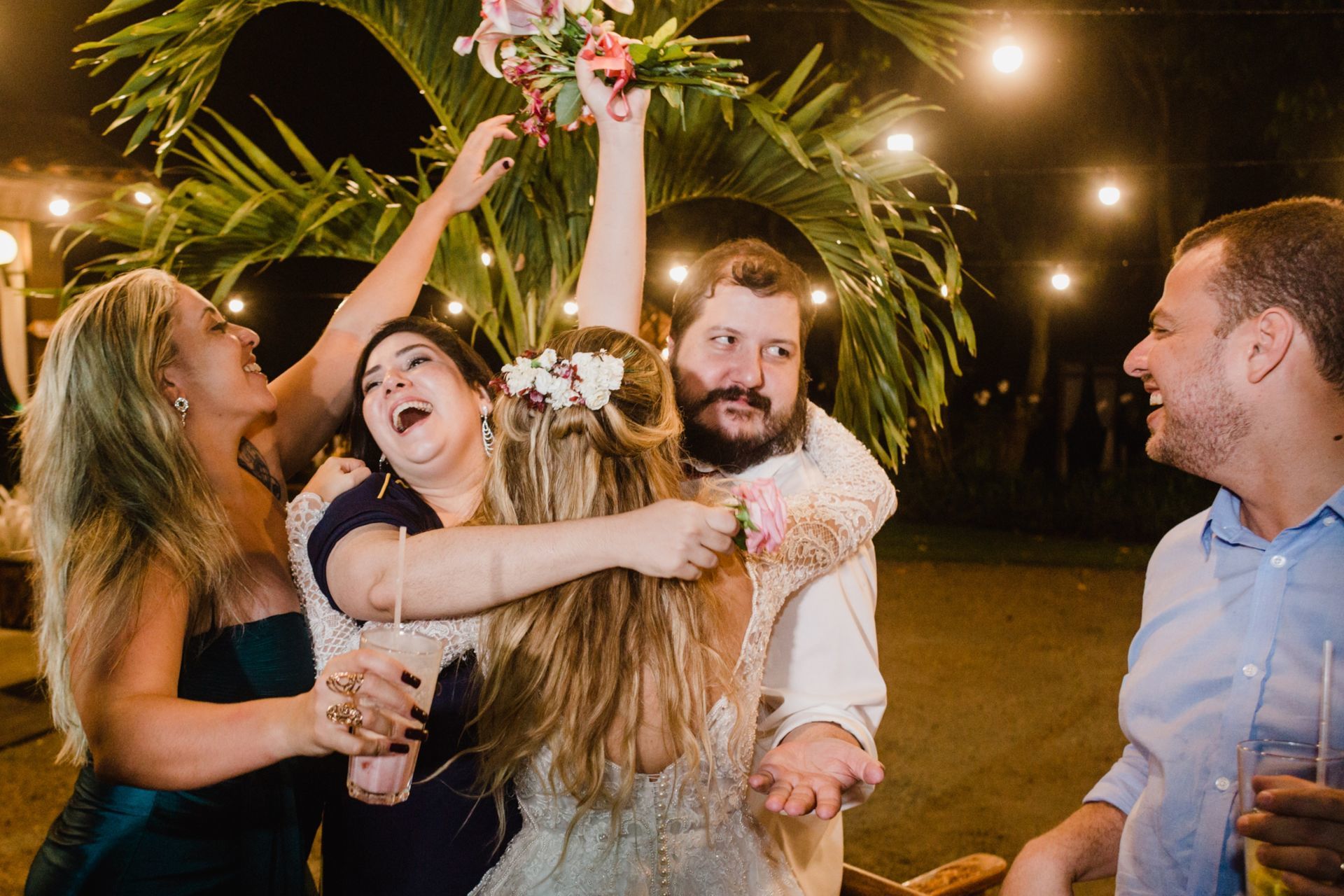 Foto Caroline & Thiago - CASAMENTO - Sitio Meio do Mato Foto Caroline & Thiago - CASAMENTO - Sitio Meio do Mato - Imagem 3
