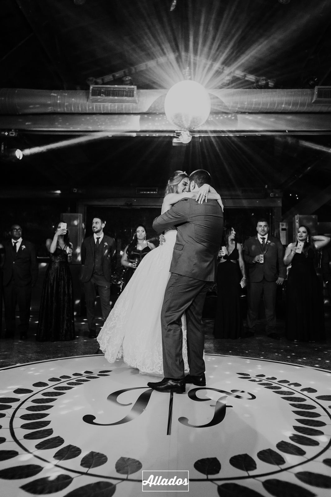Foto Isabella e Luiz - Casamento Luz do Dia - Vale dos Sonhos Foto Isabella e Luiz - Casamento Luz do Dia - Vale dos Sonhos - Imagem 41