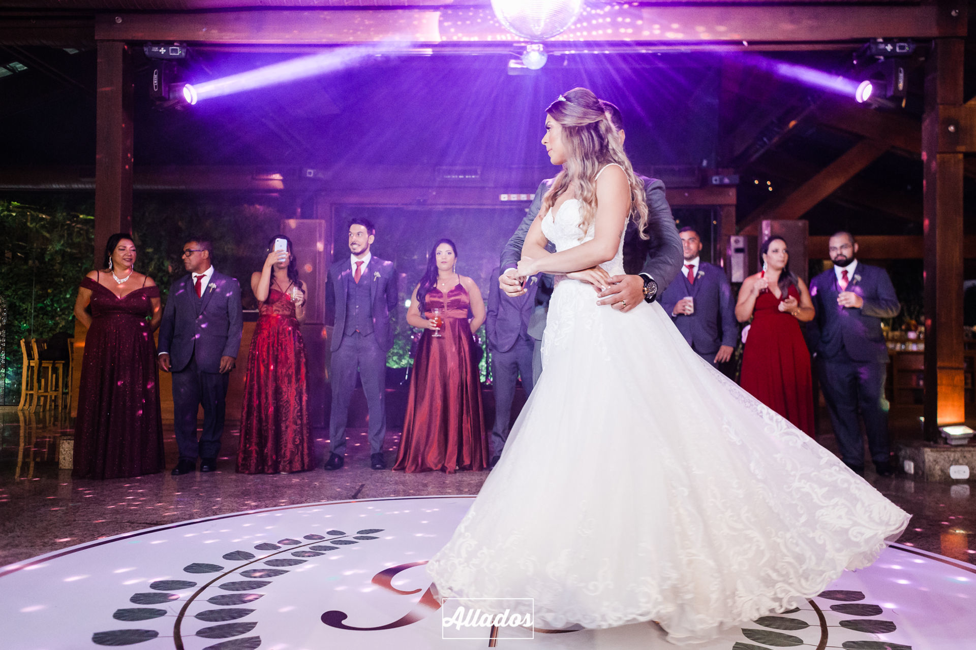 Foto Isabella e Luiz - Casamento Luz do Dia - Vale dos Sonhos Foto Isabella e Luiz - Casamento Luz do Dia - Vale dos Sonhos - Imagem 38