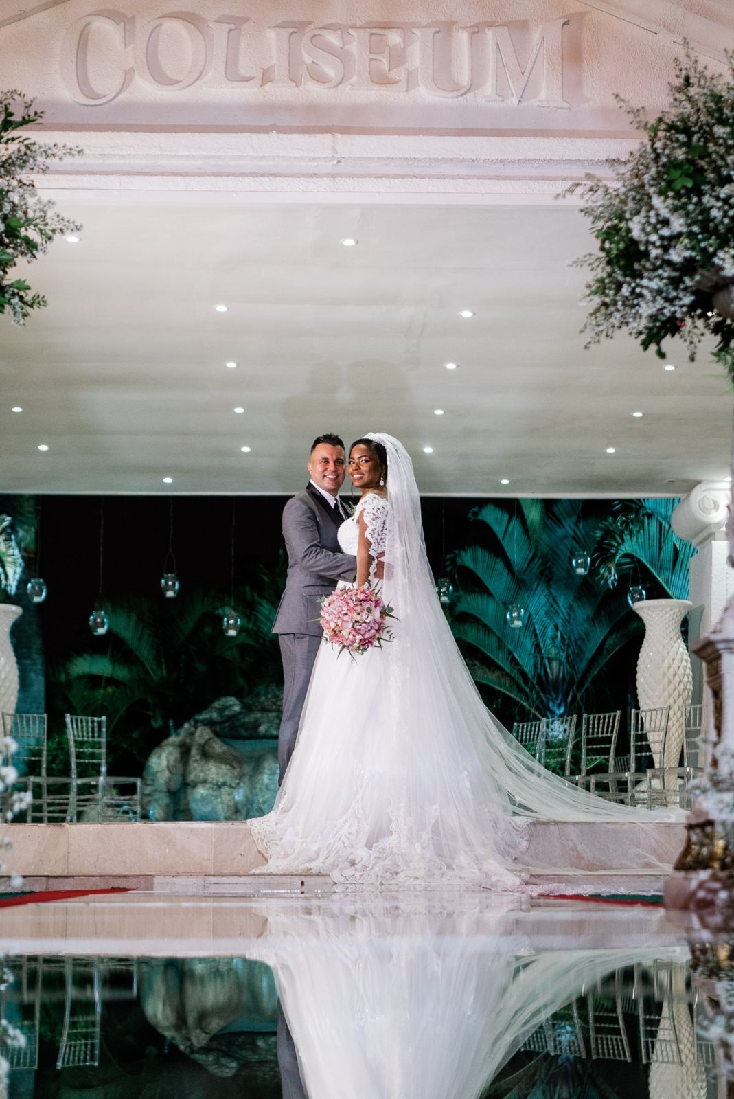 Foto MARIANA & ROBSON - CASAMENTO CLÁSSICO - COLISEUM EVENTOS - SULACAP Foto MARIANA & ROBSON - CASAMENTO CLÁSSICO - COLISEUM EVENTOS - SULACAP - Imagem 45