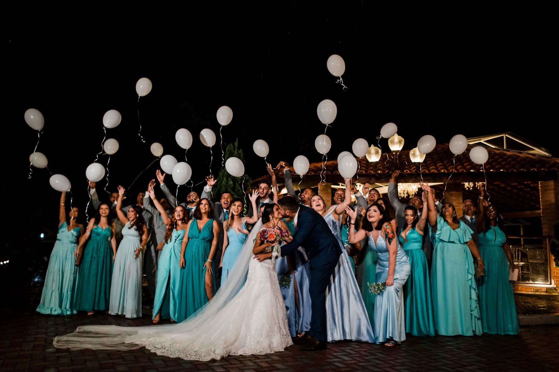 Foto MARIANA E GABRIEL - CASAMENTO NA VILA MONSARAZ - CAMPO GRANDE Foto MARIANA E GABRIEL - CASAMENTO NA VILA MONSARAZ - CAMPO GRANDE - Imagem 53