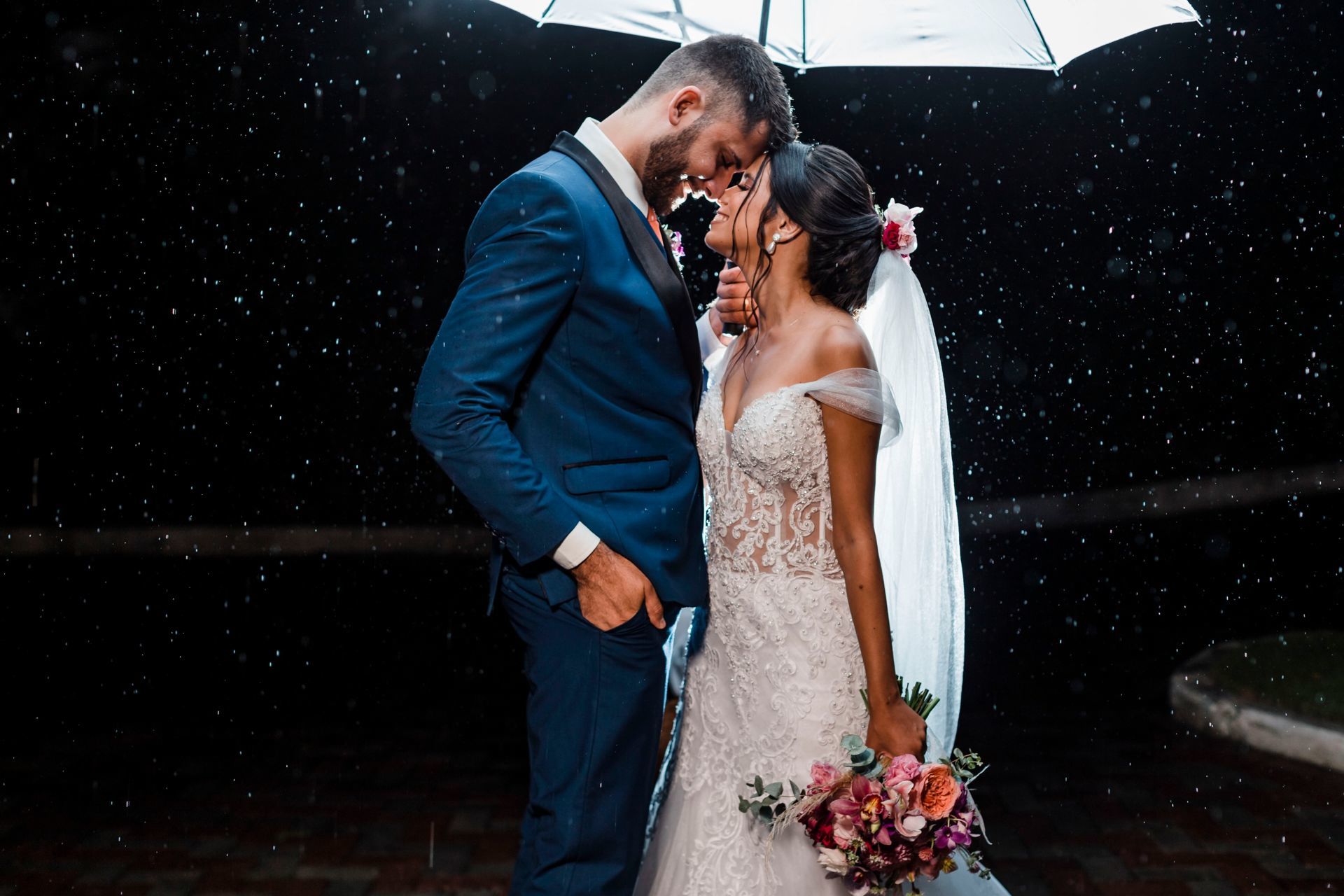 Foto MARIANA E GABRIEL - CASAMENTO NA VILA MONSARAZ - CAMPO GRANDE Foto MARIANA E GABRIEL - CASAMENTO NA VILA MONSARAZ - CAMPO GRANDE - Imagem 56