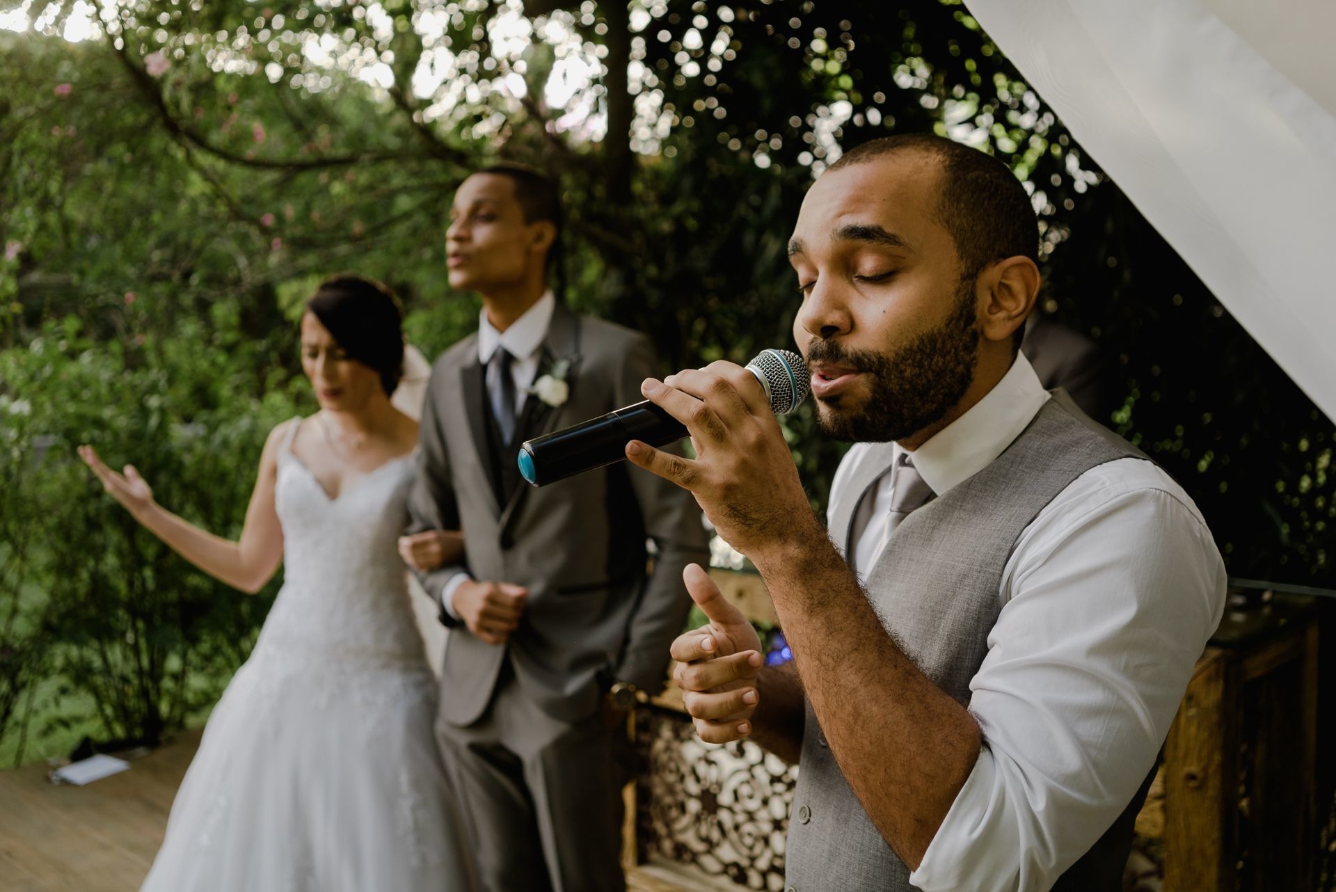 Foto SABRINA E JONATA - CASAMENTO NO SÍTIO DAS PALMEIRAS - CAMPO GRANDE - RJ Foto SABRINA E JONATA - CASAMENTO NO SÍTIO DAS PALMEIRAS - CAMPO GRANDE - RJ - Imagem 4