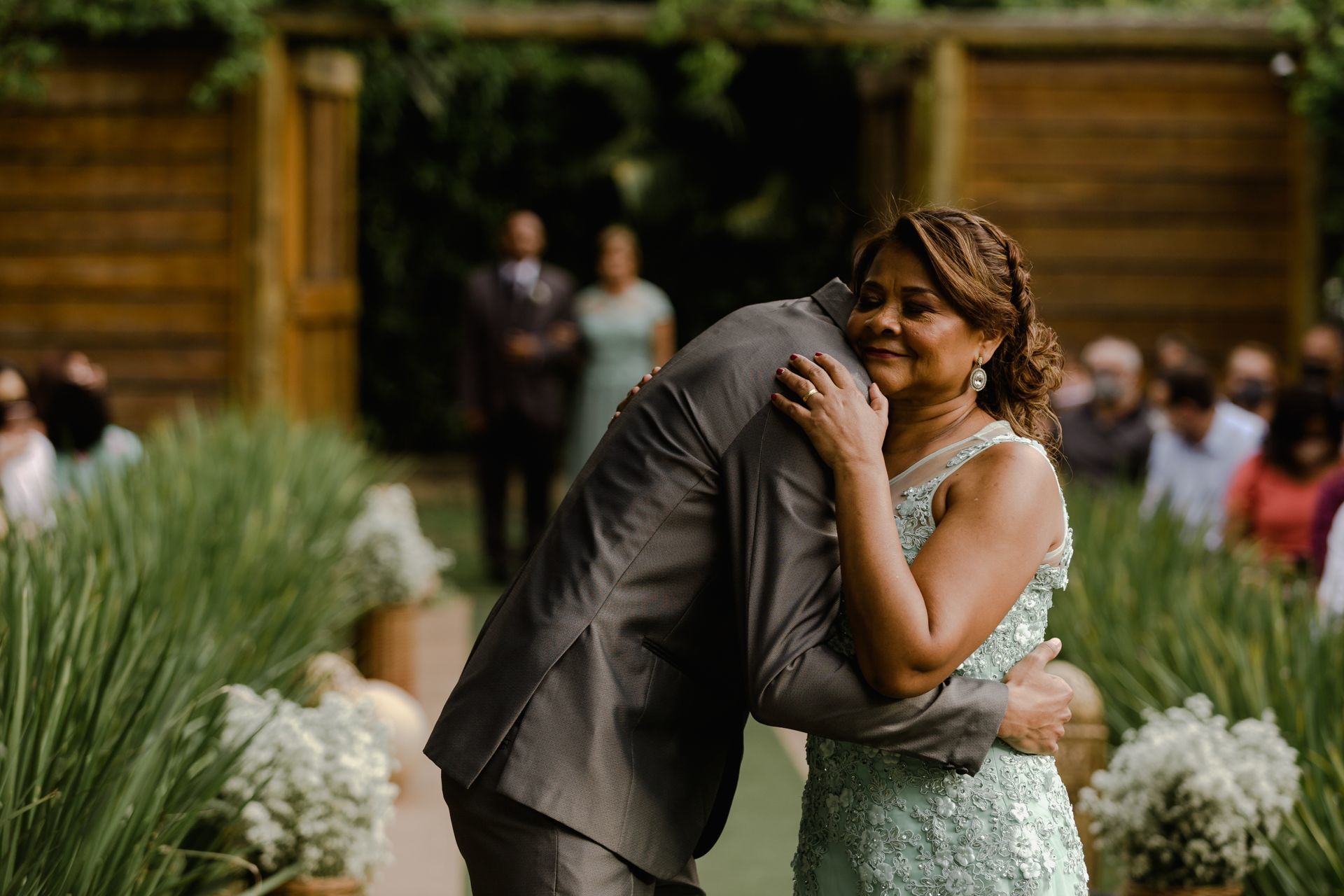 Foto SABRINA E JONATA - CASAMENTO NO SÍTIO DAS PALMEIRAS - CAMPO GRANDE - RJ Foto SABRINA E JONATA - CASAMENTO NO SÍTIO DAS PALMEIRAS - CAMPO GRANDE - RJ - Imagem 44