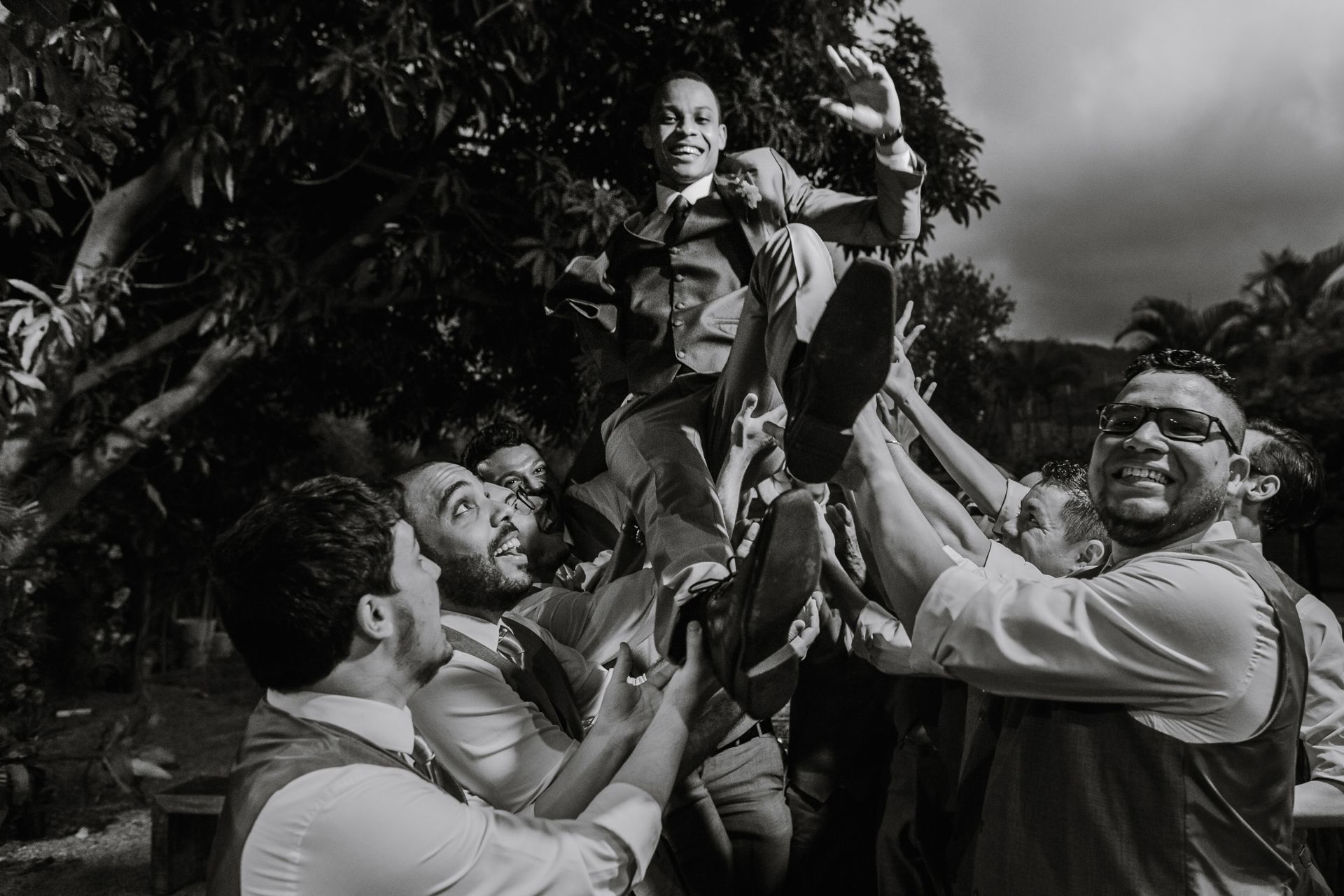 Foto SABRINA E JONATA - CASAMENTO NO SÍTIO DAS PALMEIRAS - CAMPO GRANDE - RJ Foto SABRINA E JONATA - CASAMENTO NO SÍTIO DAS PALMEIRAS - CAMPO GRANDE - RJ - Imagem 73